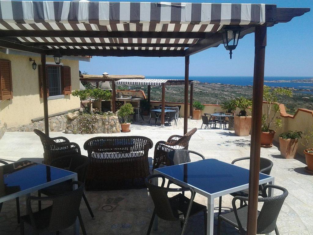 Bed and Breakfast La Fonte Dell'Ulivo 3 à La Maddalena  Extérieur photo